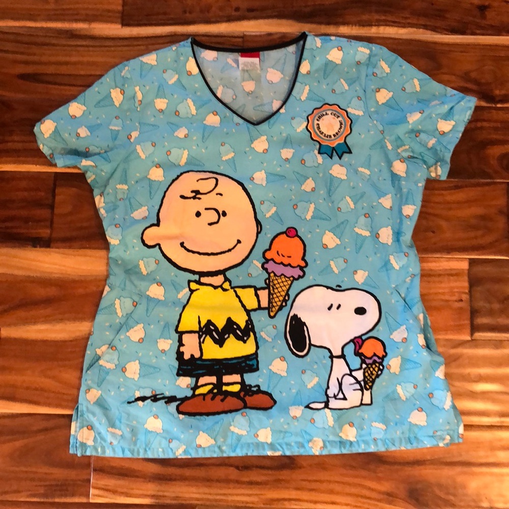 Peanuts brand scrub shirt